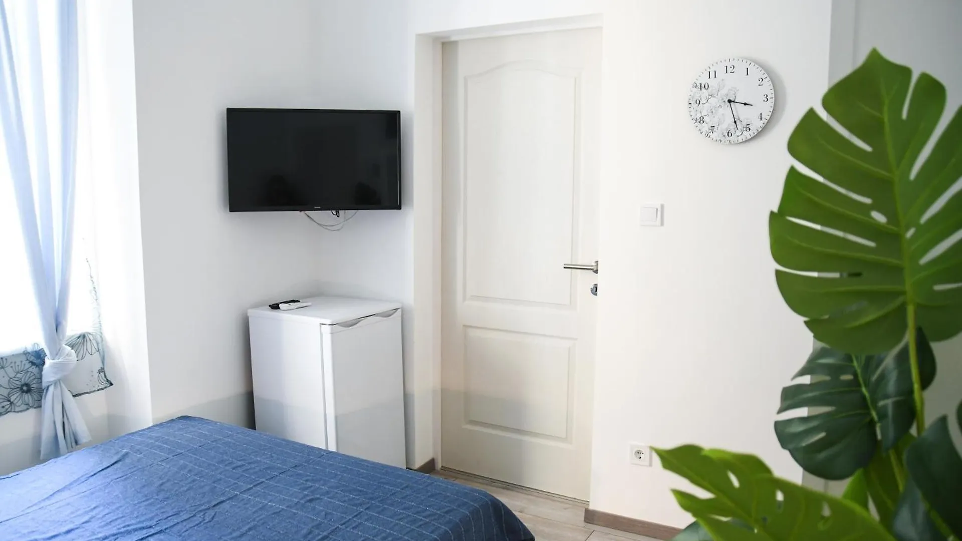 Buda Central Mini Studios Будапешт 0*,