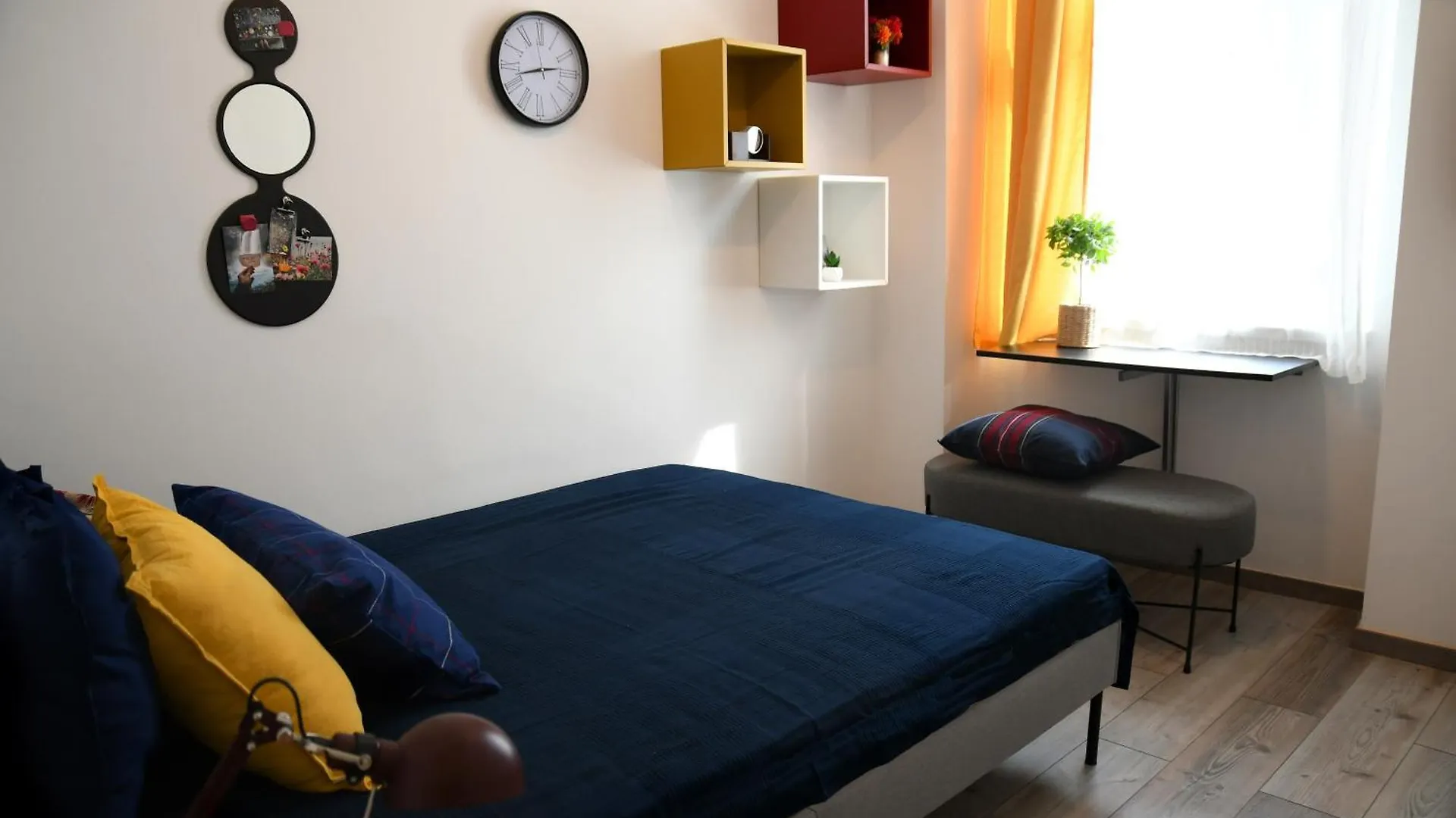 Buda Central Mini Studios location